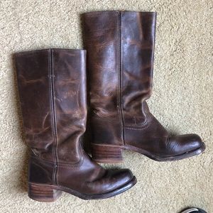 FRYE Campus Boots - size 9 - Rustic Brown